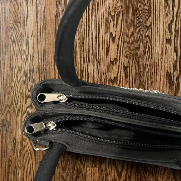 Black shoulder bag with silver charms - Picture 5 of 5